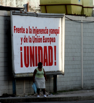 Illustration for article titled Race in Cuba: Images of Cuban Life